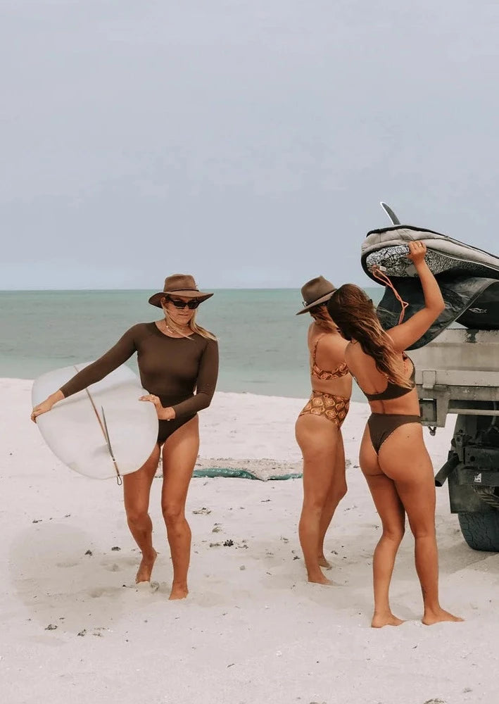 Mud Onezie Surfsuit (XS)