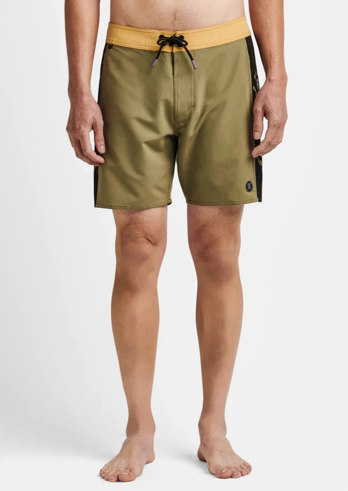 Passage Board shorts 17" (Size 36)