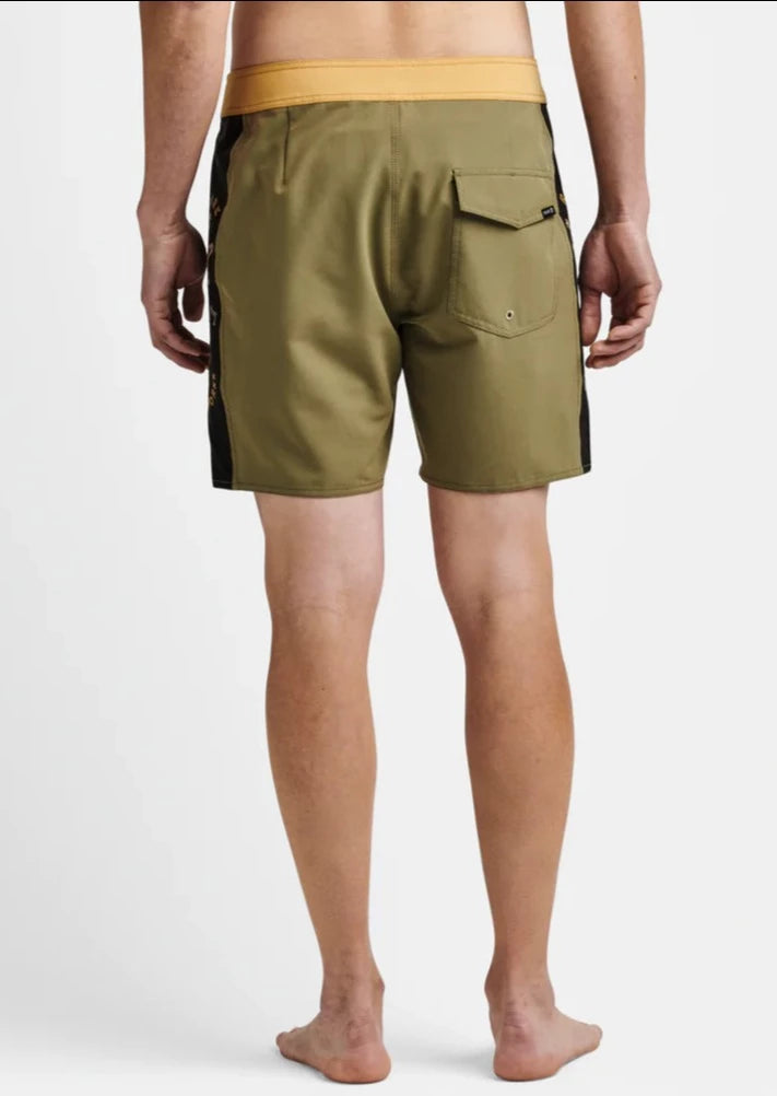Passage Board shorts 17" (Size 36)